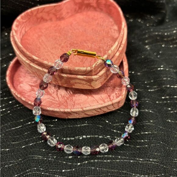 Vintage Purple and Iridescent Beaded Bracelet & Pink Heart Box - Picture 2 of 9